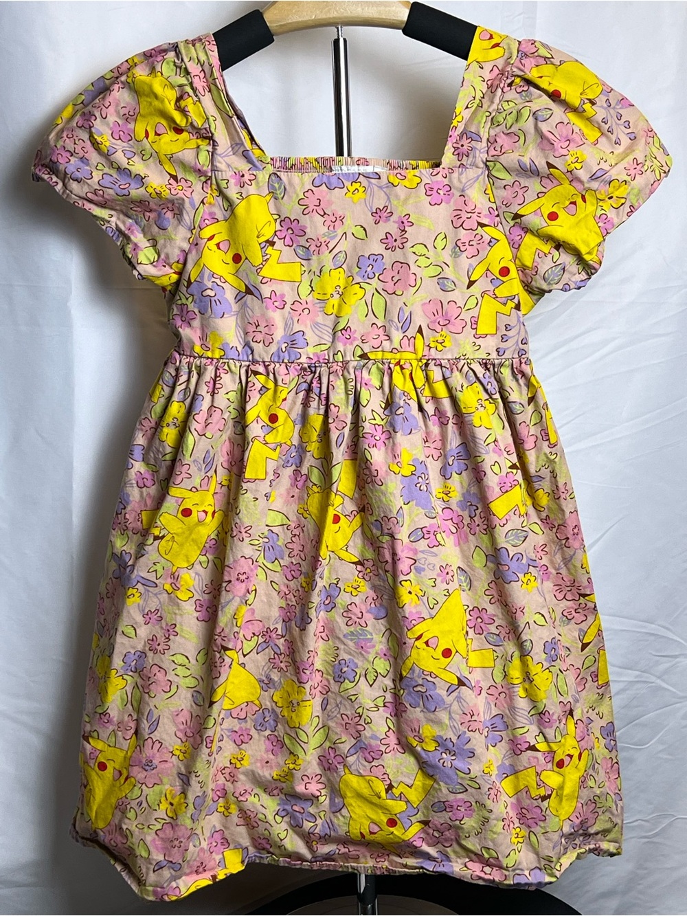 Pokémon Pikachu Print Girls Smocked Back Fit & Flare Floral Dress Sz 8